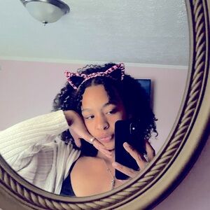 Meet your Posher, Laci